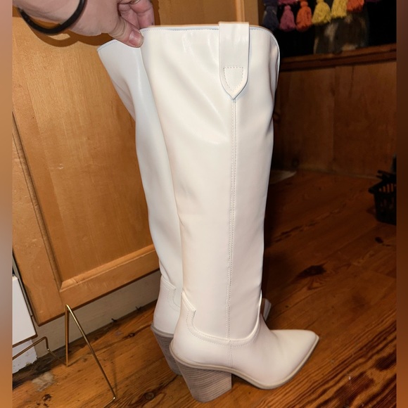 Steve Madden “Ranger” Western Boot - Picture 2 of 11